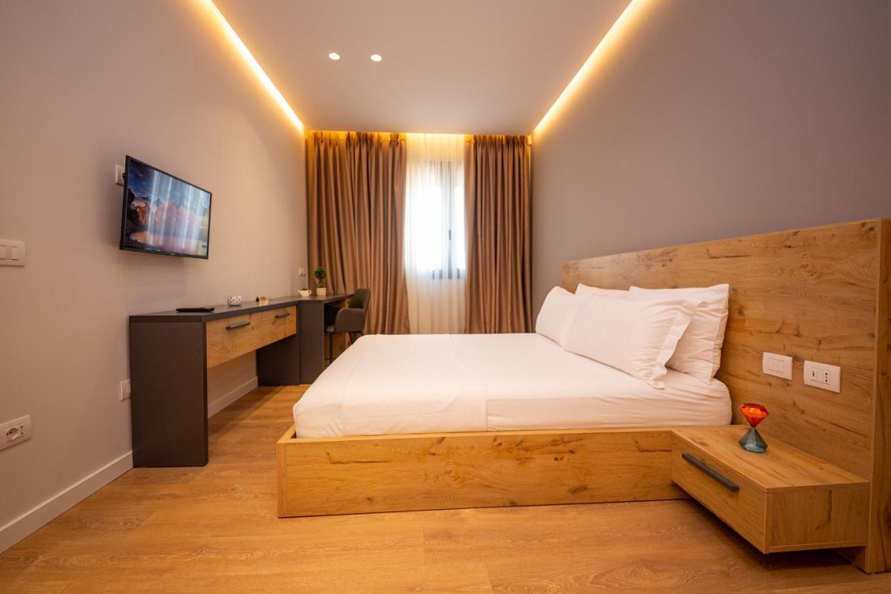 Central Chic Apartments Tirana Extérieur photo